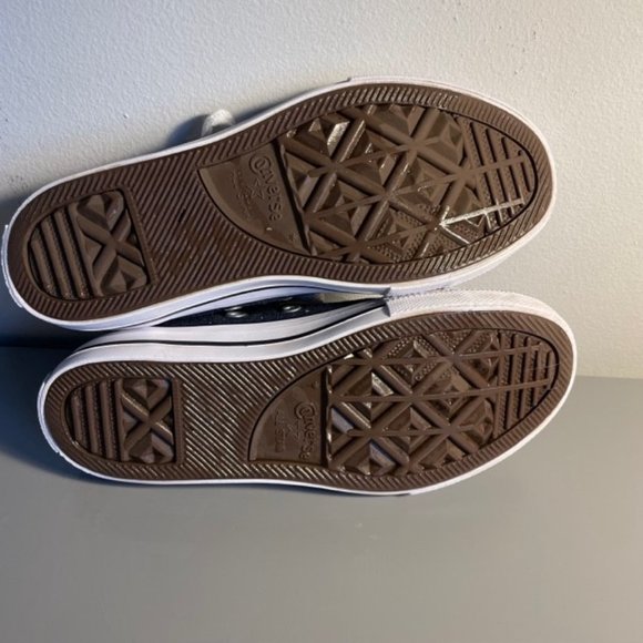 Converse Chuck Taylor All Star Lo Sneaker - Little Kid - Navy Sise 13 - Picture 4 of 5